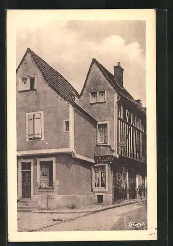 AK Noyers-sur-Serein, Vieilles Maisons du XV. siècle, Place et Rue de la Petite Etape au Vin