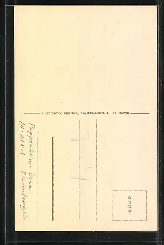 AK München, Inneres der Pionierschule, Kanonen aus dem Weltkrieg 1914.1918, Pappenheim-Ecke Blutenburgstrasse