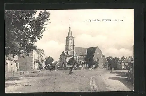 AK Quarre-les-Tombes, La Place, L`Eglise