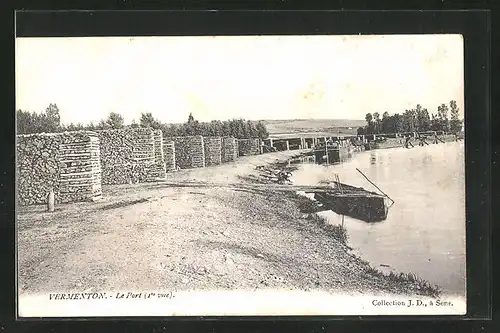 AK Vermenton, Le Port, Bootsanlegestelle und grosse Holzmauern