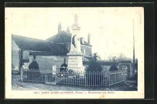 AK Saint-Aubin-sur-Yonne, Monument aux Morts