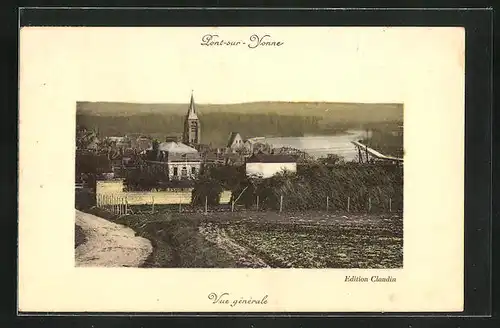 AK Pont-sur-Yonne, Vue Generale, L`Eglise