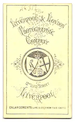 Fotografie Liverpool & London Photo Co., Liverpool, 12 Lord Street, Portrait eleganter Herr mit Vollbart