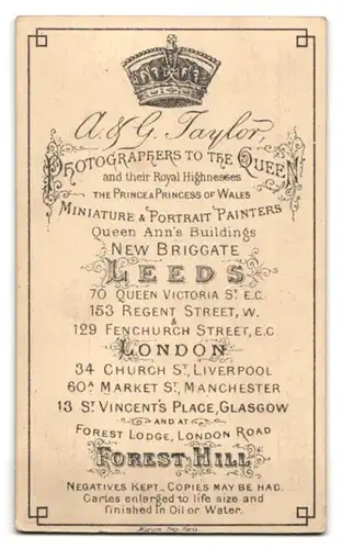 Fotografie A. & G. Taylor, Leeds, New Briggate, Portrait Herr mit Vollbart