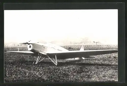 AK Sportvliegtuig Zlin-Bata 12, tschechisches Flugzeug