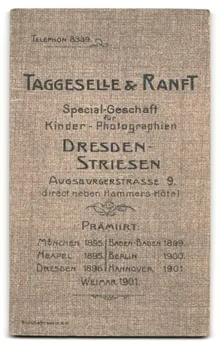 Fotografie Taggeselle & Ranft, Dresden, Augsburgerstrasse 9, elegante stolze Dame in schickem Outfit