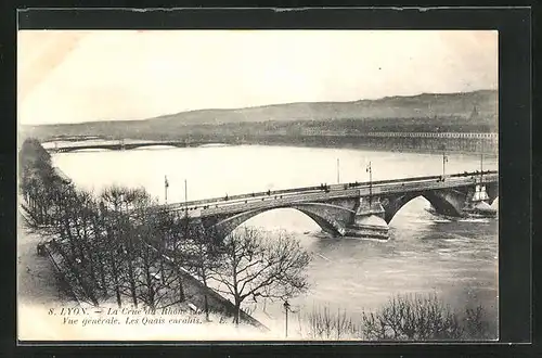 AK Lyon, La Crue du Rhône 1910, Vue générale, Les Quais envahis, Hochwasser