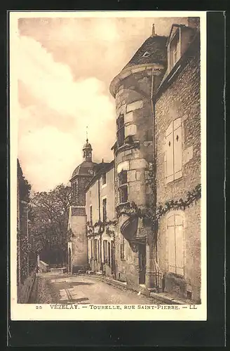 AK Vézelay, Tourelle, Rue Saint-Pierre