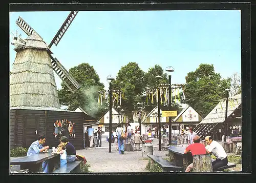 AK Berlin-Köpenick, Mecklenburger Dorf mit Windmühle