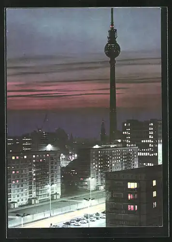 AK Berlin, Blick zum Fernseh- und UKW-Turm der Deutschen Post