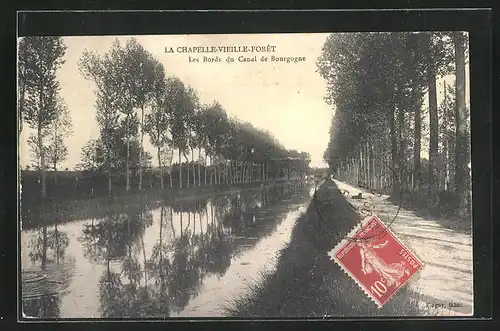 AK La Chapelle-Vieille-Foret, Les Bords du Canal de Bourgogne