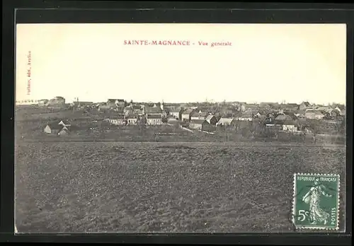 AK Sainte-Magnance, Vue générale