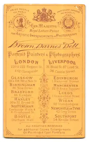 Fotografie Brombarnes Bell, London, 220&222 Regent Street, bürgerlicher Herr in Anzug