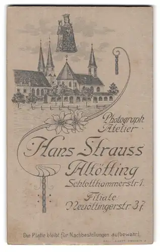 Fotografie Hans Strauss, Altötting, Schlotthammerstr. 1, Ansicht Altötting, Kirche & Marienbildnis, vord. Herr mit Bart