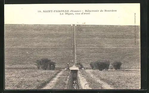 AK Saint-Fargeau, Réservoir de Boudon, La Digue, vue d`aval