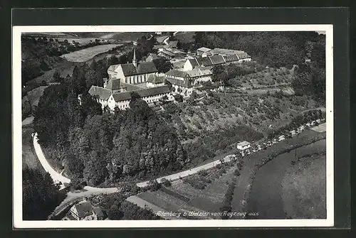 AK Altenberg b. Wetzlar, Gesamtansicht mit Kirche aus der Vogelschau, Fliegeraufnahme