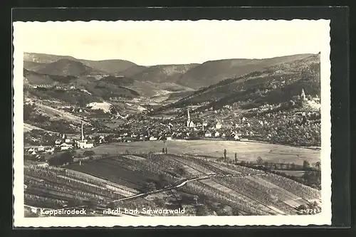AK Kappelrodeck i. Schwarzwald, Totalansicht mit Kirche