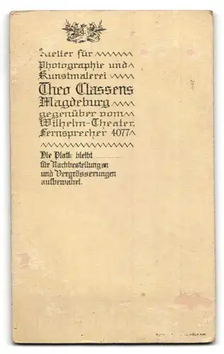 Fotografie Th. Classens, Magdeburg, Portrait modisch gekleideter Herr mit Oberlippenbart