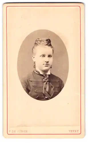 Fotografie F. de Jongh, Vevey, Brustportrait junge Dame mit Hochsteckfrisur