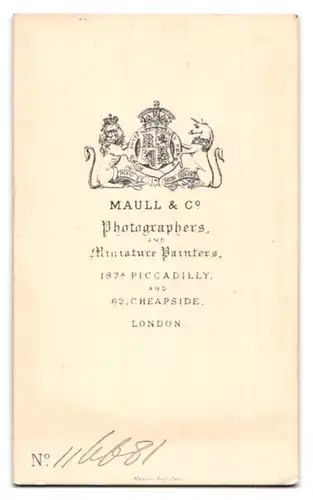 Fotografie Maull & Co., London, 187 Picadilly, junger Herr mit Backenbart