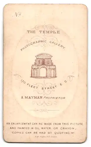 Fotografie A. Mayman, London, 170 Fleet Street, Portrait stattlicher Herr mit Fliege im Jackett