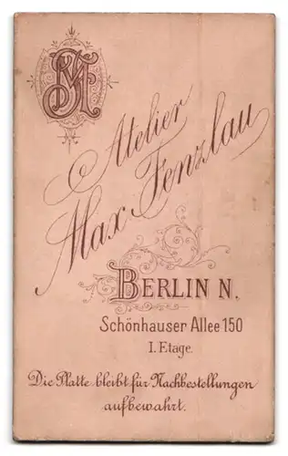 Fotografie Max Fenzlau, Berlin, Schönhauser Allee 150, Ehepaar in eleganter Ausgeh-Kleidung