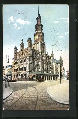 AK Posen / Poznan, Blick zum Rathaus mit Lauben