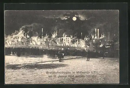 AK Mittweida i. Sa., Brandkatastophe 1914, Ortspartie nachts mit brennenden Häusern