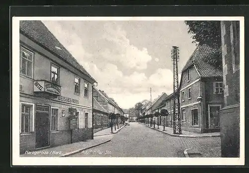 AK Harzgerode /Harz, Strasse mit Hotel Weisses Ross