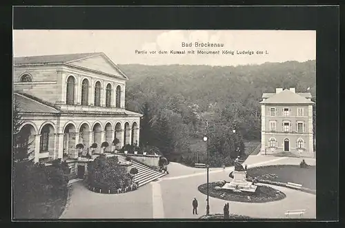 AK Bad Brückenau, Partie vor dem Kursaal mit Monument König Ludwig I.