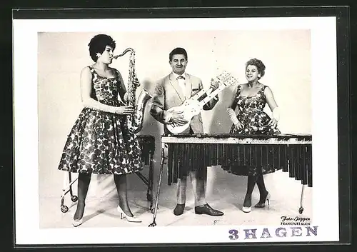 AK Musikergruppe Drei Hagen mit Instrumenten