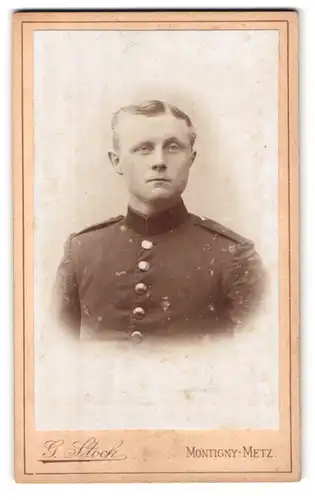 Fotografie G. STock, Montigny-Metz, Portrait Soldat in Uniform