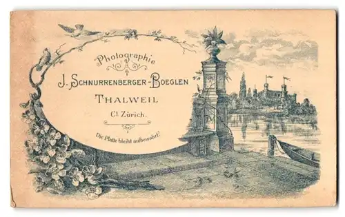 Fotografie J. Schnurrenberger-Boeglen, Thalweil, Ansicht Thalweil, Blick zu einem Schloss