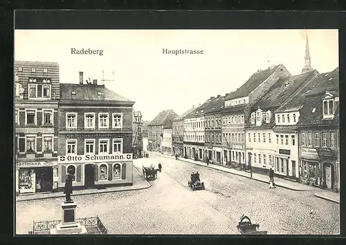 AK Radeberg, Hauptstrasse mit Geschäften