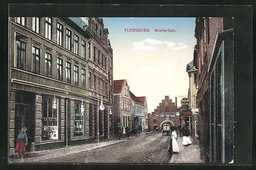 AK Flensburg, Nordertor mit Geschäften