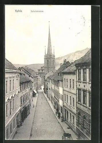 AK Kahla, Partie an der Schuhstrasse mit Kirche