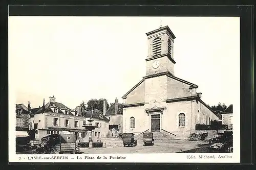 AK L`Isle-sur-Serein, La Place de la Fontaine