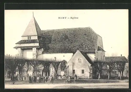 AK Héry, L`Eglise