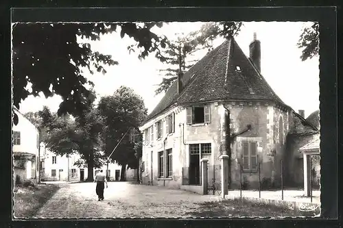 AK Bessy-sur-Cure, L`Ecole Ancienne Abbaye