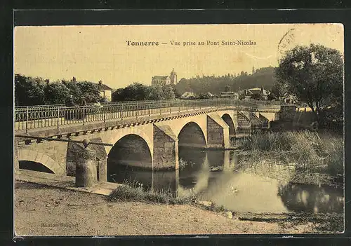 AK Tonnerre, Vue prise au Pont Saint-Nicolas