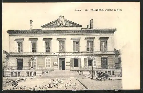 AK Tonnerre, L`Hôtel de Ville
