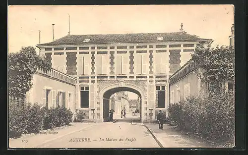 AK Auxerre, La Maison du Peuple