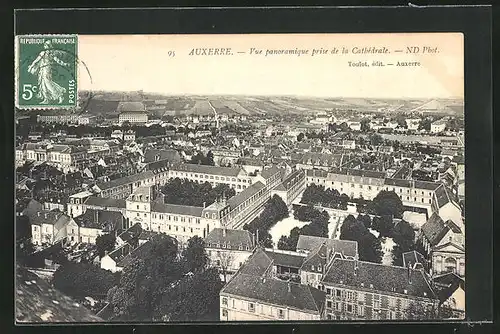 AK Auxerre, Vue panoramique prise de la Cathedrale
