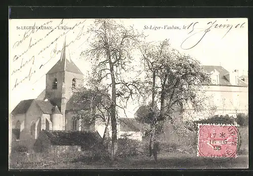 AK Saint-Léger-Vauban, L`Eglise
