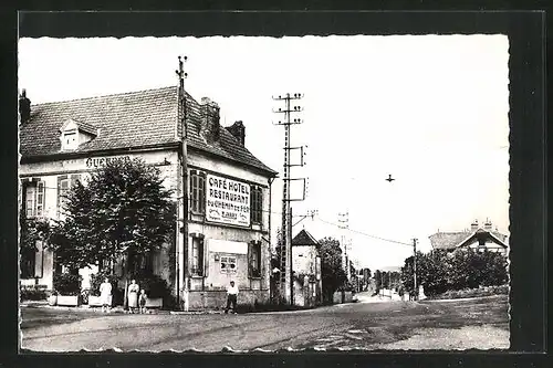 AK Saint-Julien-du-Sault, Hotel du Chemin de fer