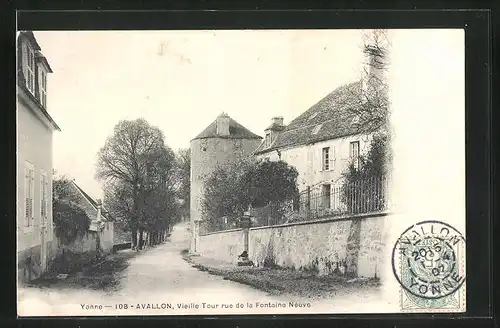 AK Avallon, Vieille Tour rue de la Fontaine Neuve