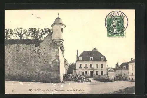 AK Avallon, Anciens Remparts, rue de la Fontaine