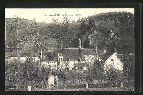 AK Avallon, La Ferme des Nids