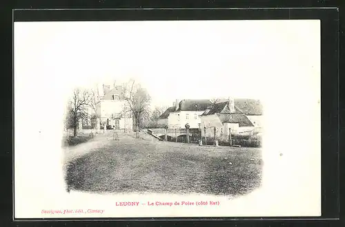 AK Leugny, Le Champ de Foire (coté Est)