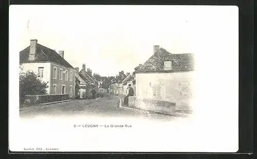 AK Leugny, La Grande Rue